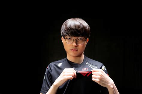 Faker (gamer) .